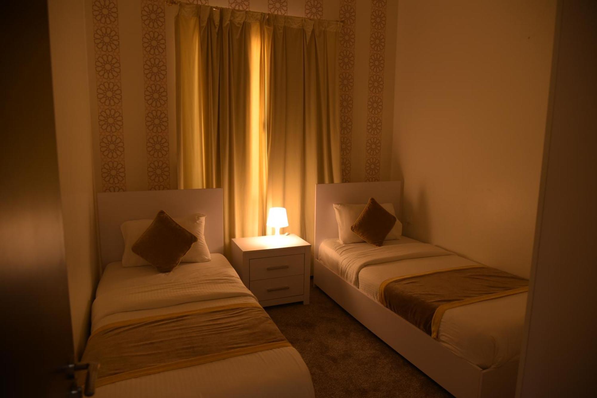 Dahlia Hotel Apartment Riggae Kuwait City Exterior foto