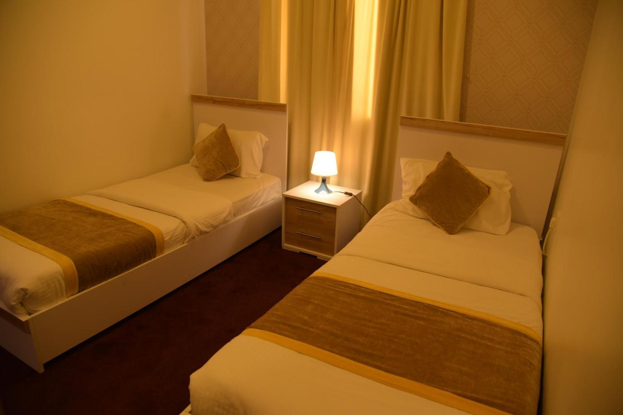Dahlia Hotel Apartment Riggae Kuwait City Exterior foto